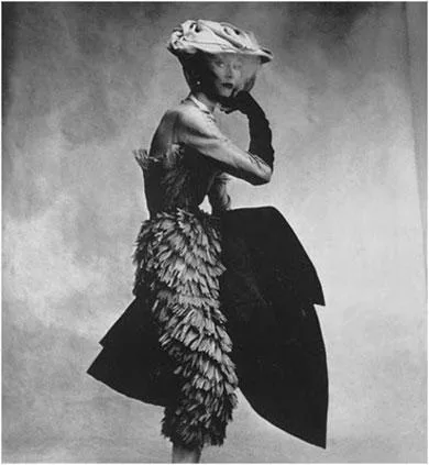 ICONS: Cristóbal Balenciaga The only authentic couturier