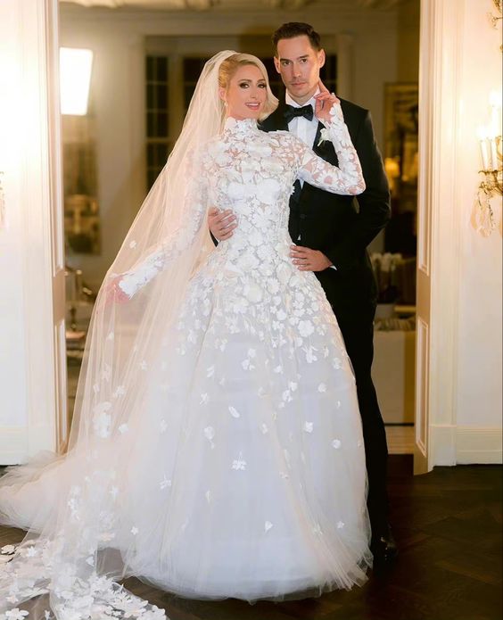 Why Grace Kelly's Wedding Dress Is Trending for 2022